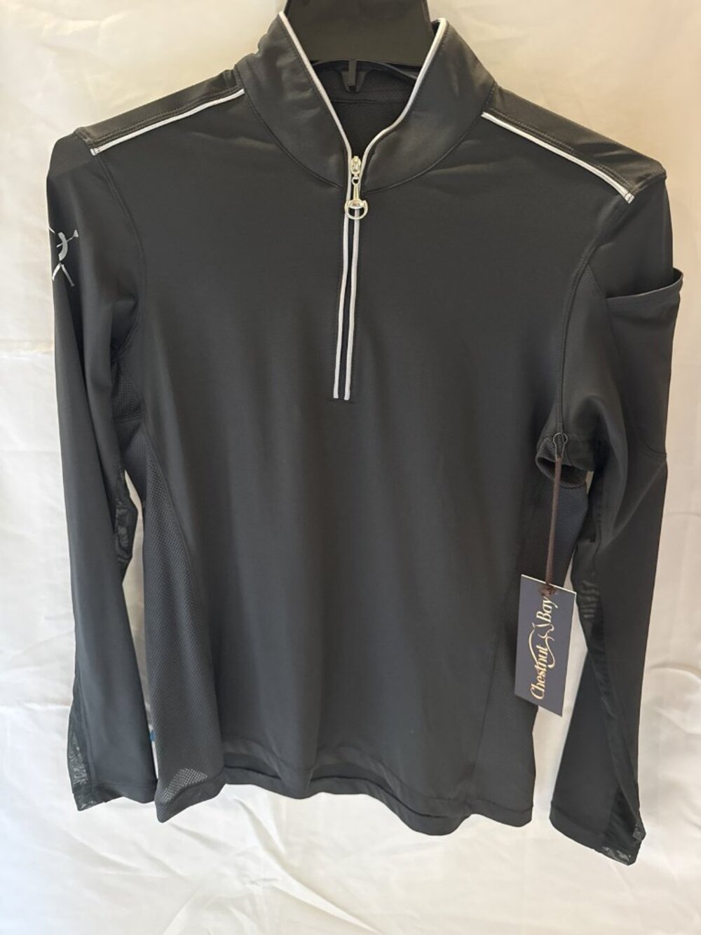 Chestnut Bay SkyCool Raven Top NWT Size M